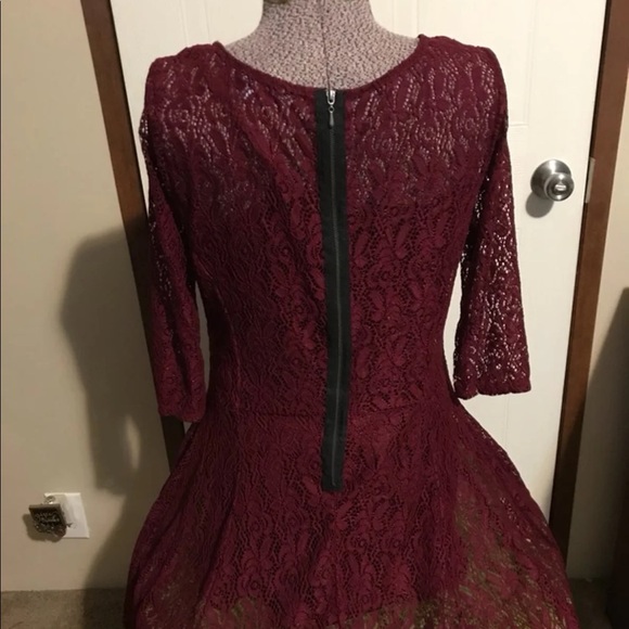 Fishbowl burgundy lace accent zipper dress size xl - Picture 4 of 6